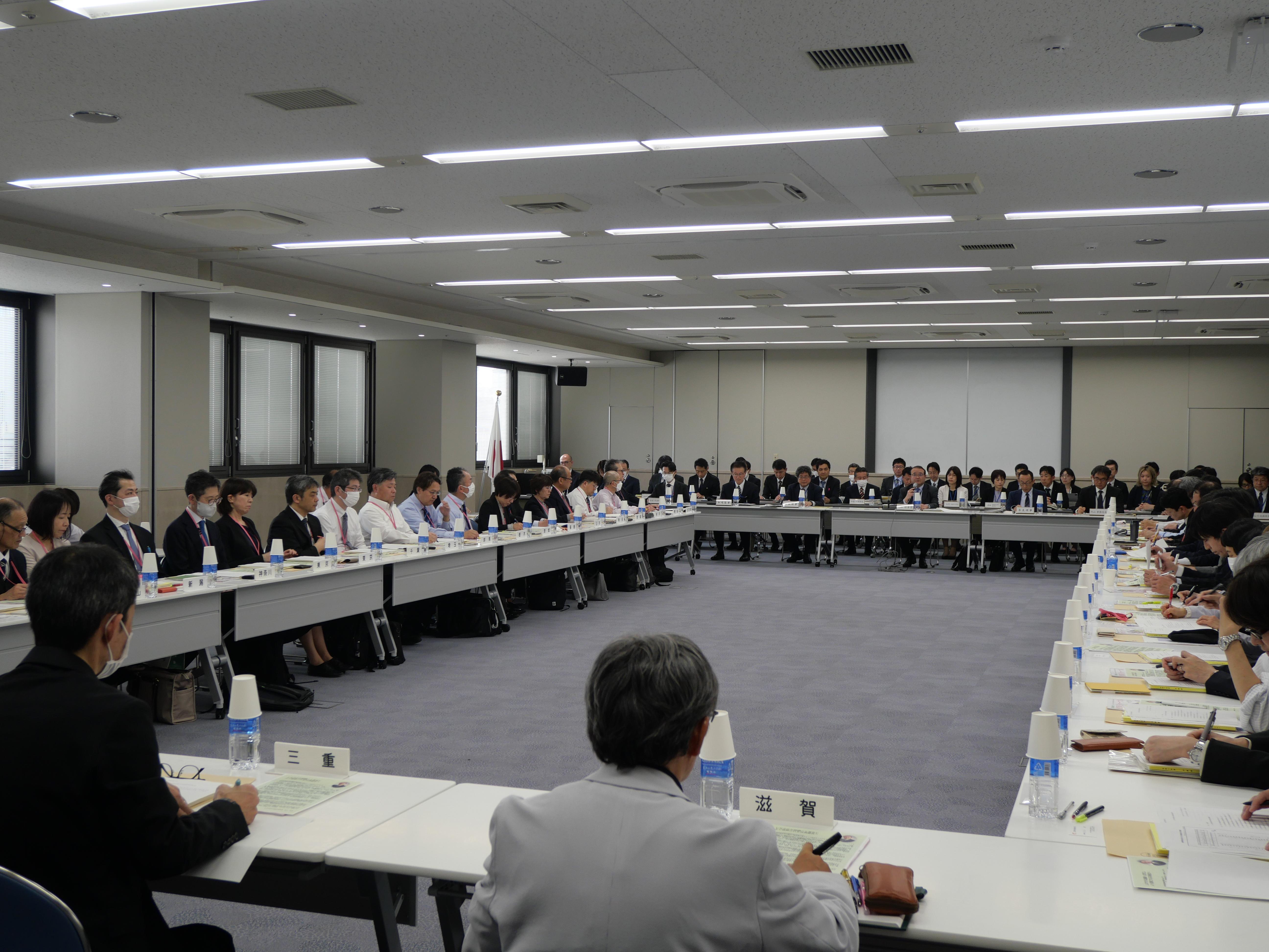 画像:事務局長会議全体写真