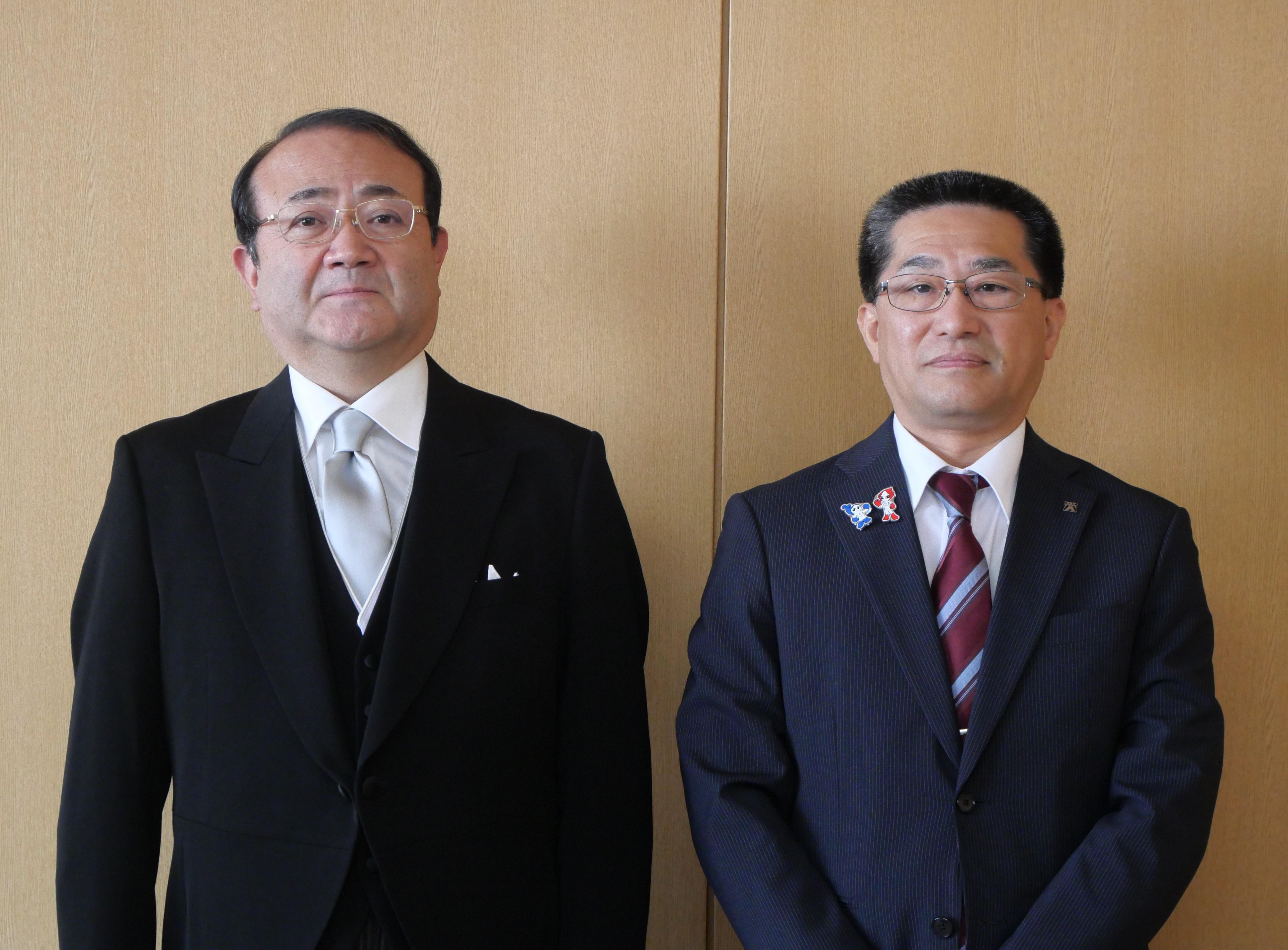 画像:丸山理事長と纐纈教育長