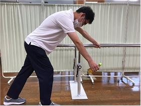 画像:振り子運動を行う人2
