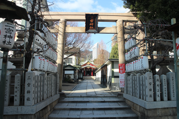 画像:二宮神社