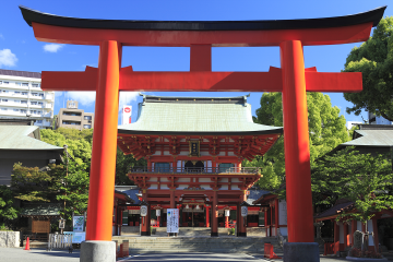 画像:生田神社